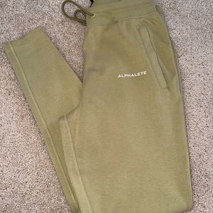 Alphalete joggers L green